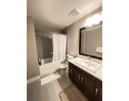 3000 Helc Place, Surrey, BC V3Z0C7 Photo 21