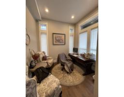 3000 Helc Place, Surrey, BC V3Z0C7 Photo 7