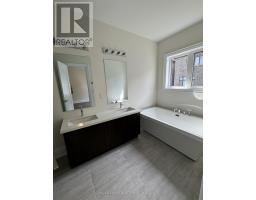 84 Tempel Street, Richmond Hill, ON L4E1K6 Photo 7