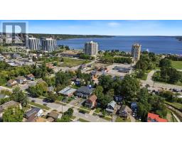 83 Sanford Street, Barrie, ON L4N3C6 Photo 22