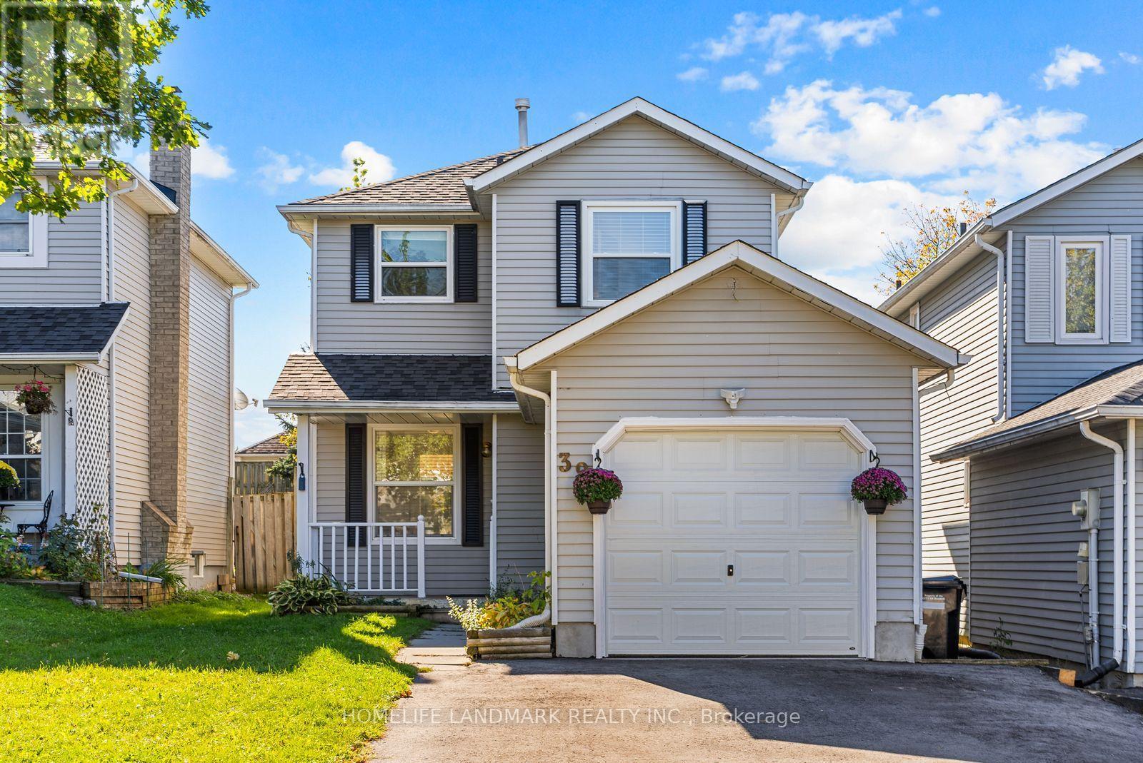 39 D'ambrosio Drive, Barrie, ON photo 2