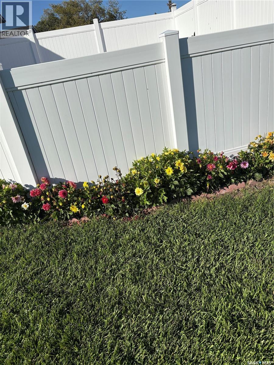 B 558 8th AVENUE NE, Swift Current — photo 31