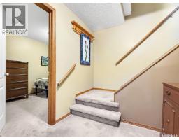 B 558 8th Avenue Ne, Swift Current, SK S9H2R1 Photo 19