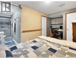 B 558 8th Avenue Ne, Swift Current, SK S9H2R1 Photo 24