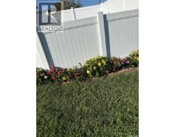 B 558 8th Avenue Ne, Swift Current, SK S9H2R1 Photo 31