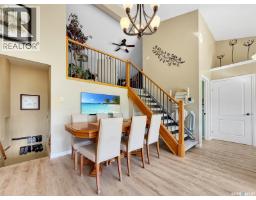 Primary Bedroom - B 558 8th Avenue Ne, Swift Current, SK S9H2R1 Photo 7