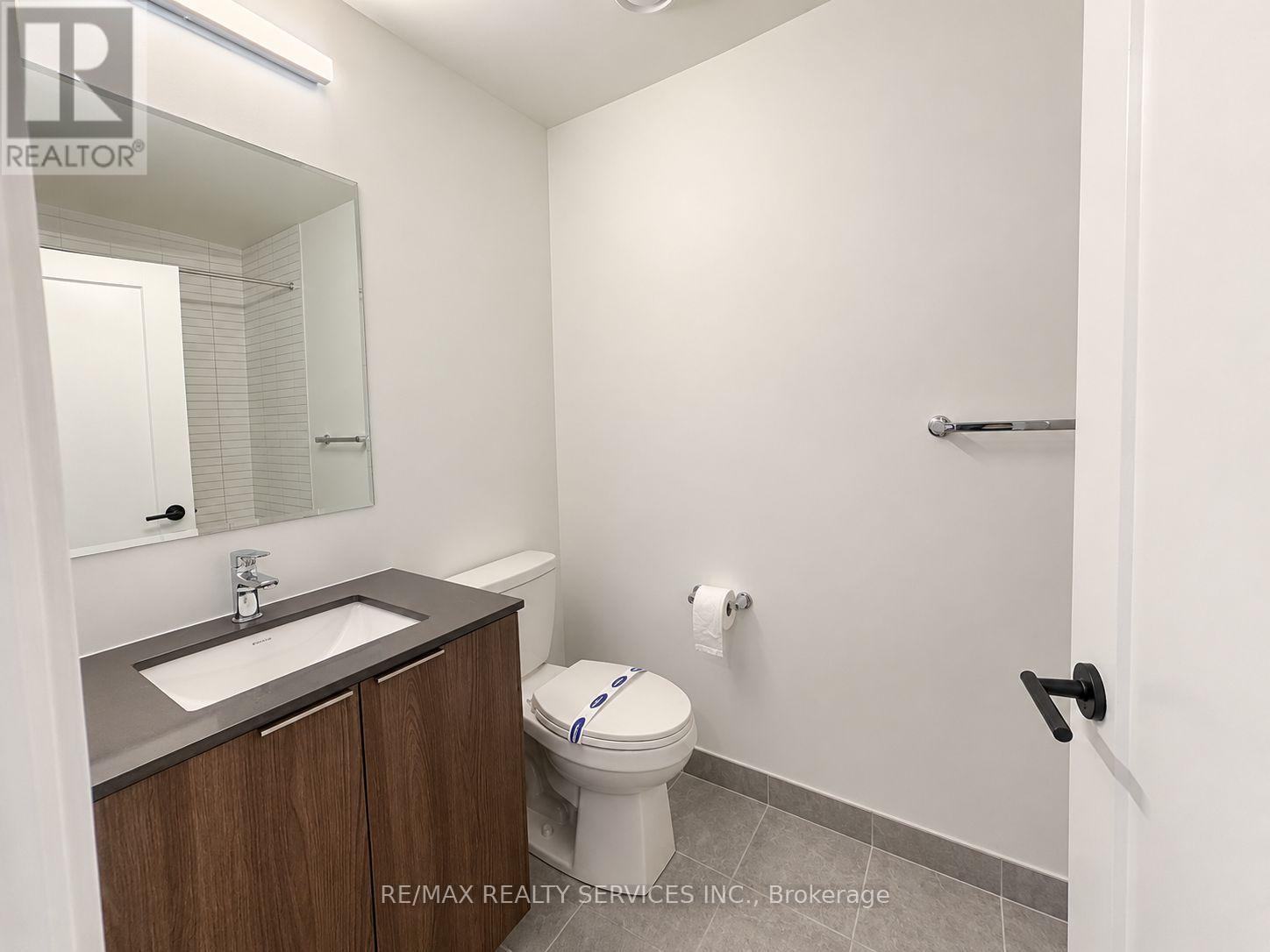 3008 William Cutmore Boulevard — photo 11
