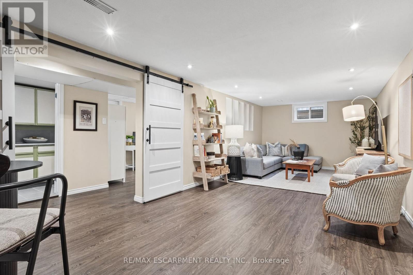 609 Cherrywood Drive, Burlington, ON photo 32