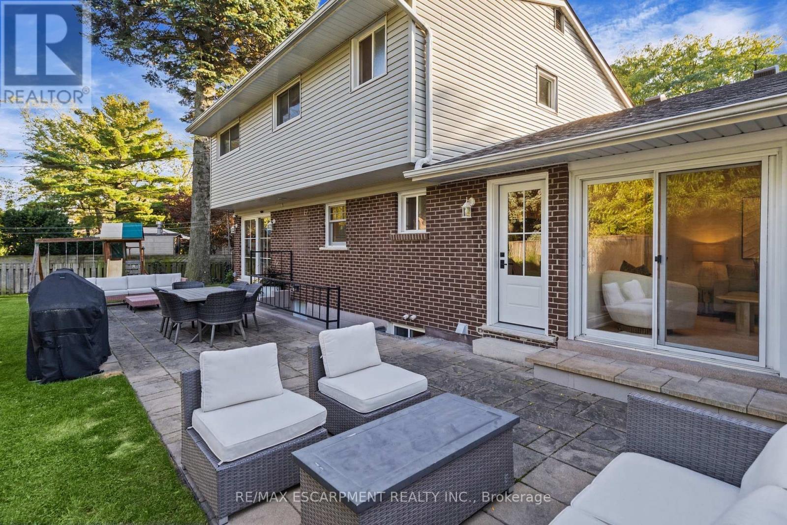 609 Cherrywood Drive, Burlington, ON photo 42