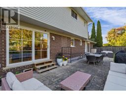 609 Cherrywood Drive, Burlington, ON L7T3W9 Photo 45