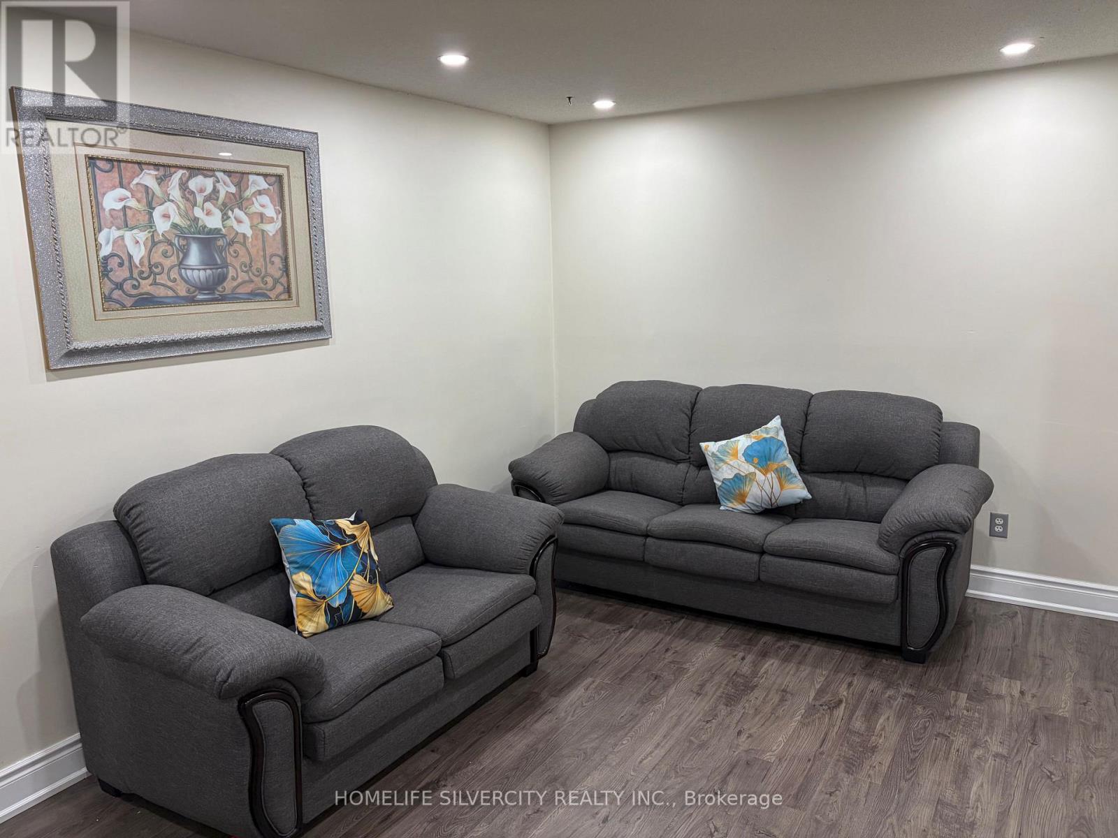 200 CONESTOGA DRIVE - 8