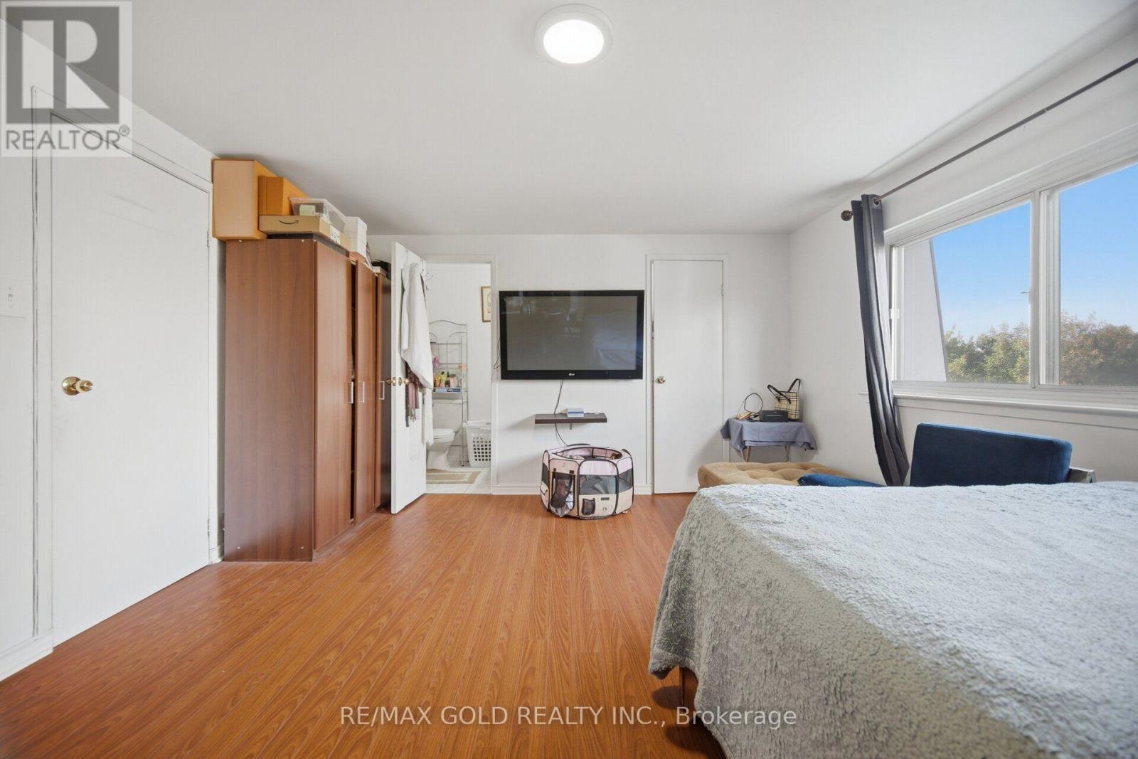 83 CLARION ROAD - 19