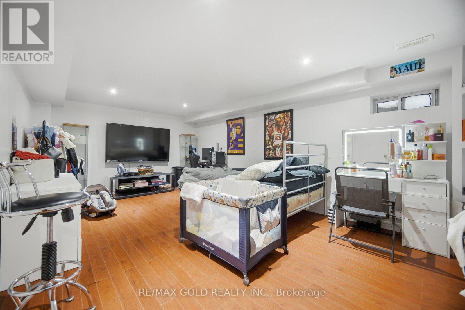 83 Clarion Road, Toronto, ON photo 31