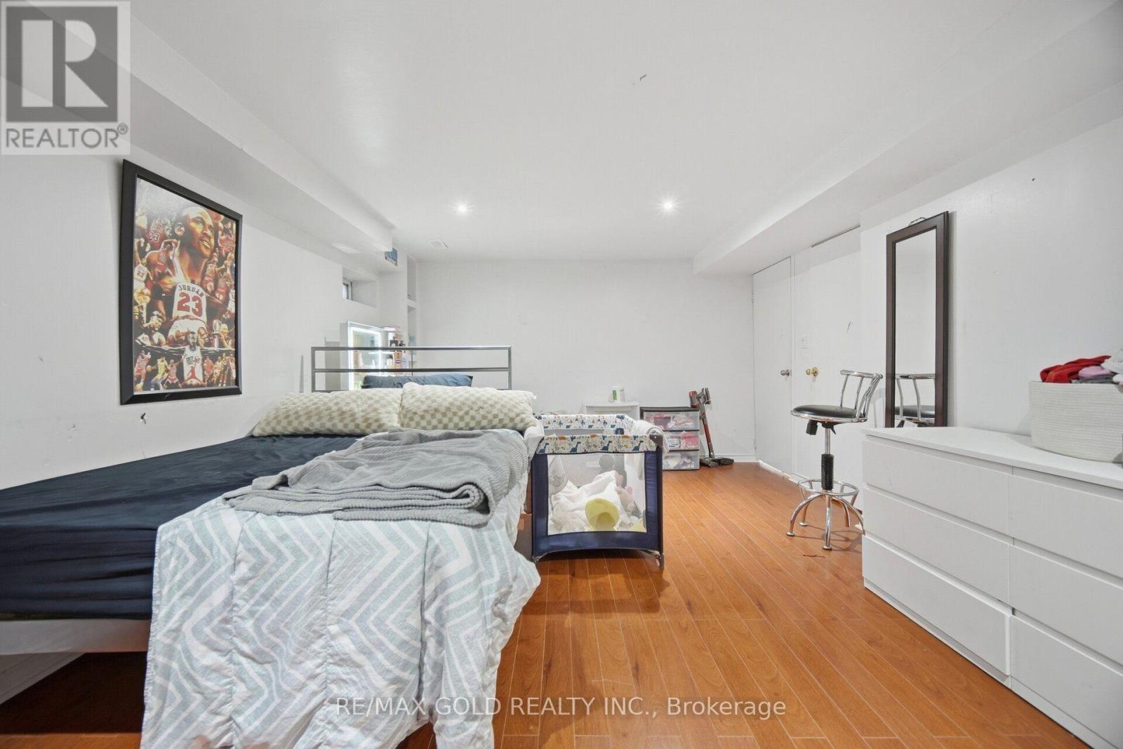 83 Clarion Road, Toronto, ON photo 33
