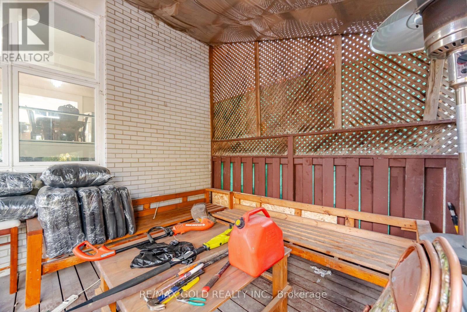 83 CLARION ROAD - 41