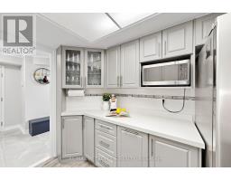 207 - 1111 Bough Beeches Boulevard, Mississauga, ON L4W4N1 Photo 16