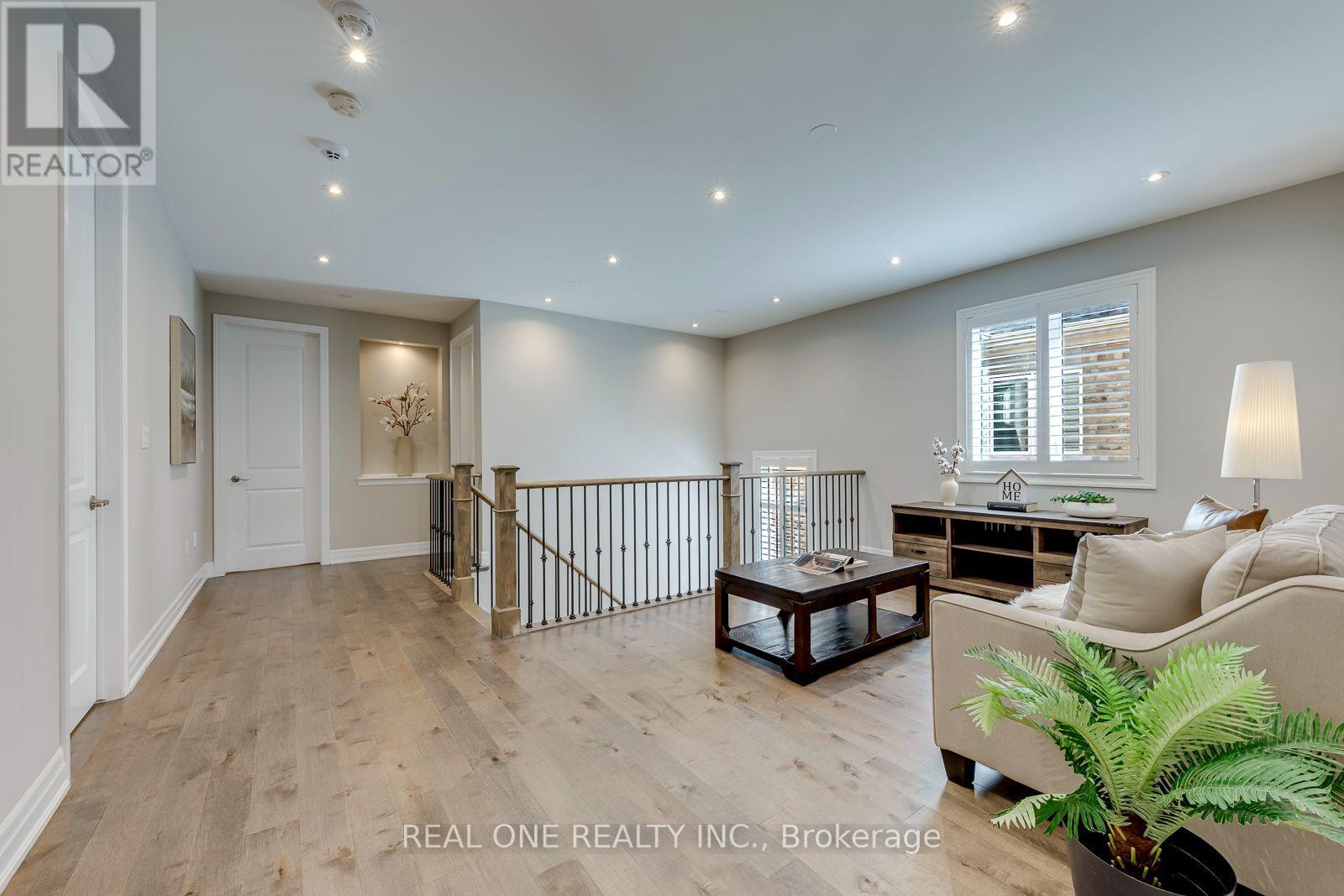 3181 Sunflower Drive, Oakville, ON photo 24