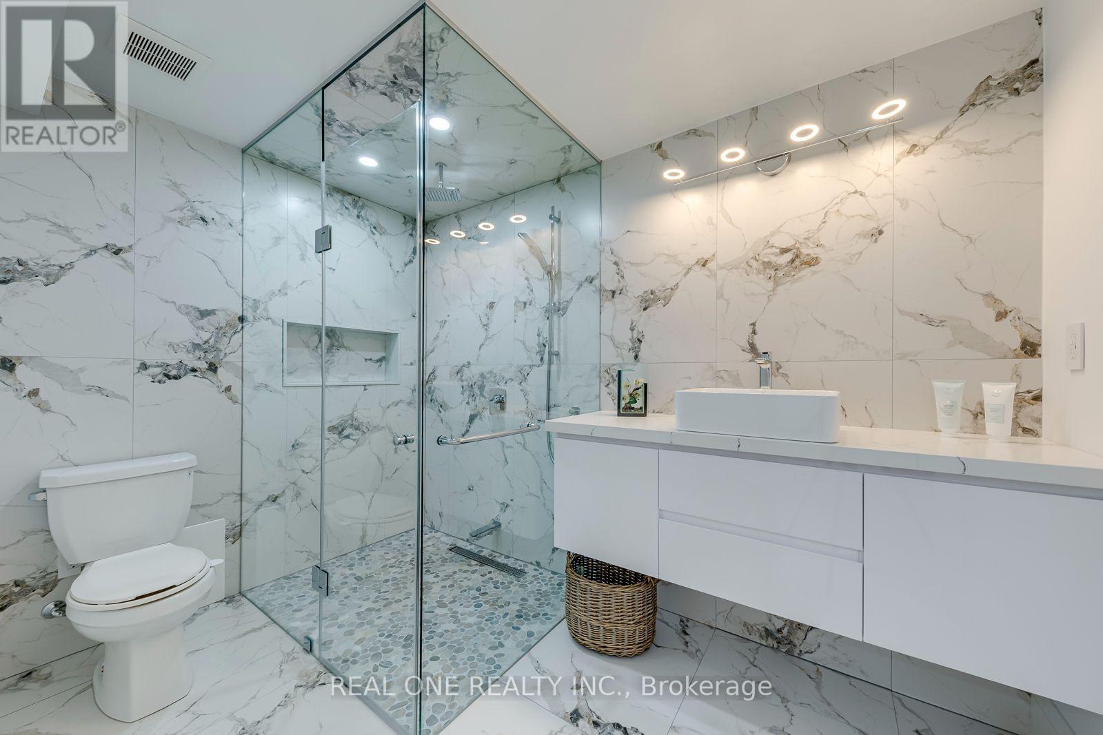 3181 Sunflower Drive, Oakville, ON photo 44