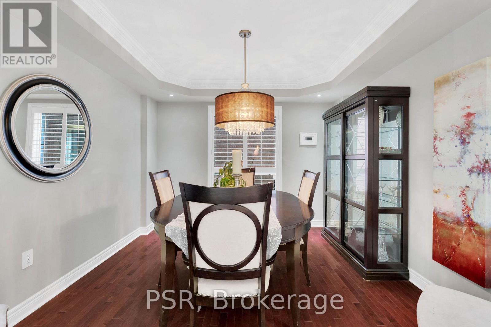 10 BACCARAT CRESCENT - Image 19