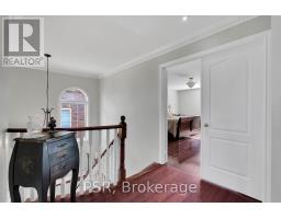 10 Baccarat Crescent, Brampton, ON L7A1K7 Photo 22
