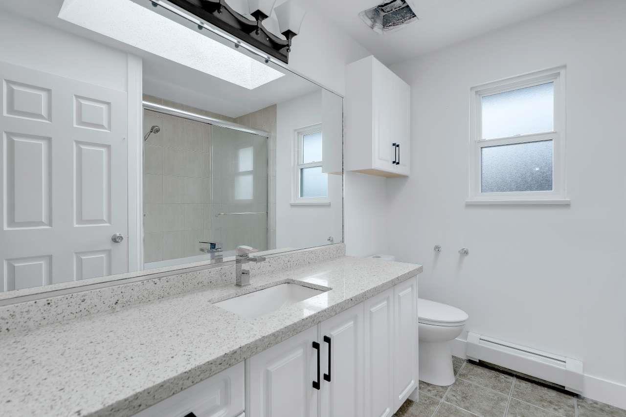 Photo of 6832 127A STREET 22