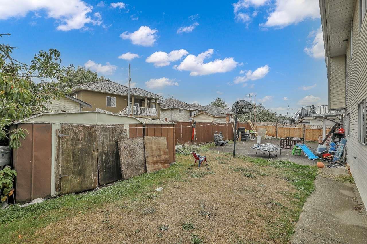 Photo of 6832 127A STREET 30