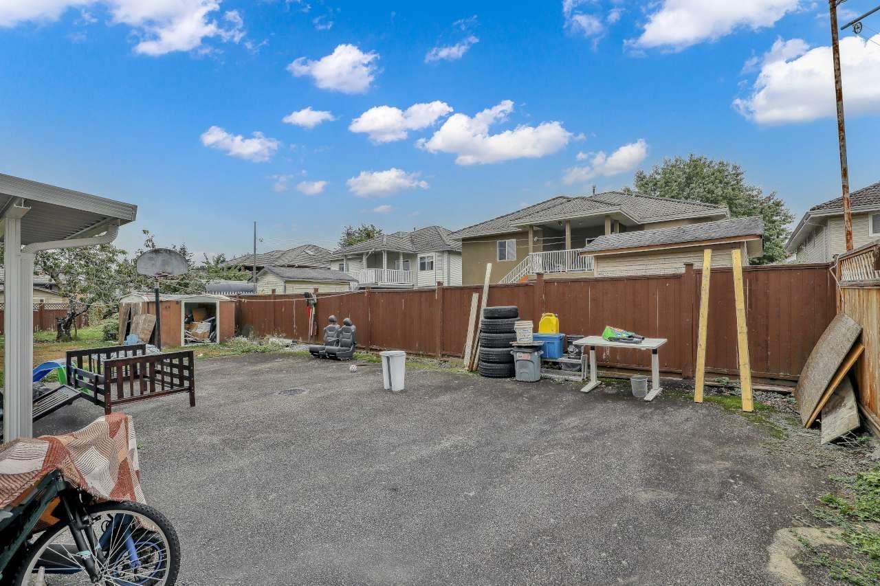 Photo of 6832 127A STREET 34