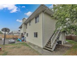 6832 127a Street, Surrey, BC V3W1H7 Photo 32
