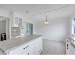 6832 127a Street, Surrey, BC V3W1H7 Photo 14