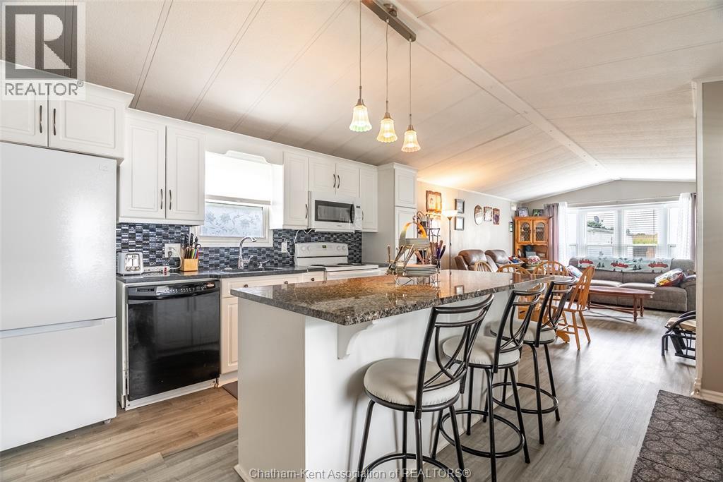 132 Dunkirk DRIVE - Image 11