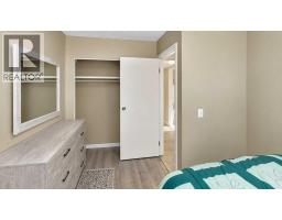 5743 & 5745 53 Street Close, Rocky Mountain House, AB T4T1M6 Photo 6