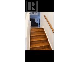 Bathroom - 293 Dain Avenue, Welland, ON L3B3E7 Photo 6