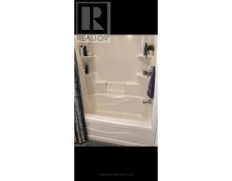 293 Dain Avenue, Welland, ON L3B3E7 Photo 7