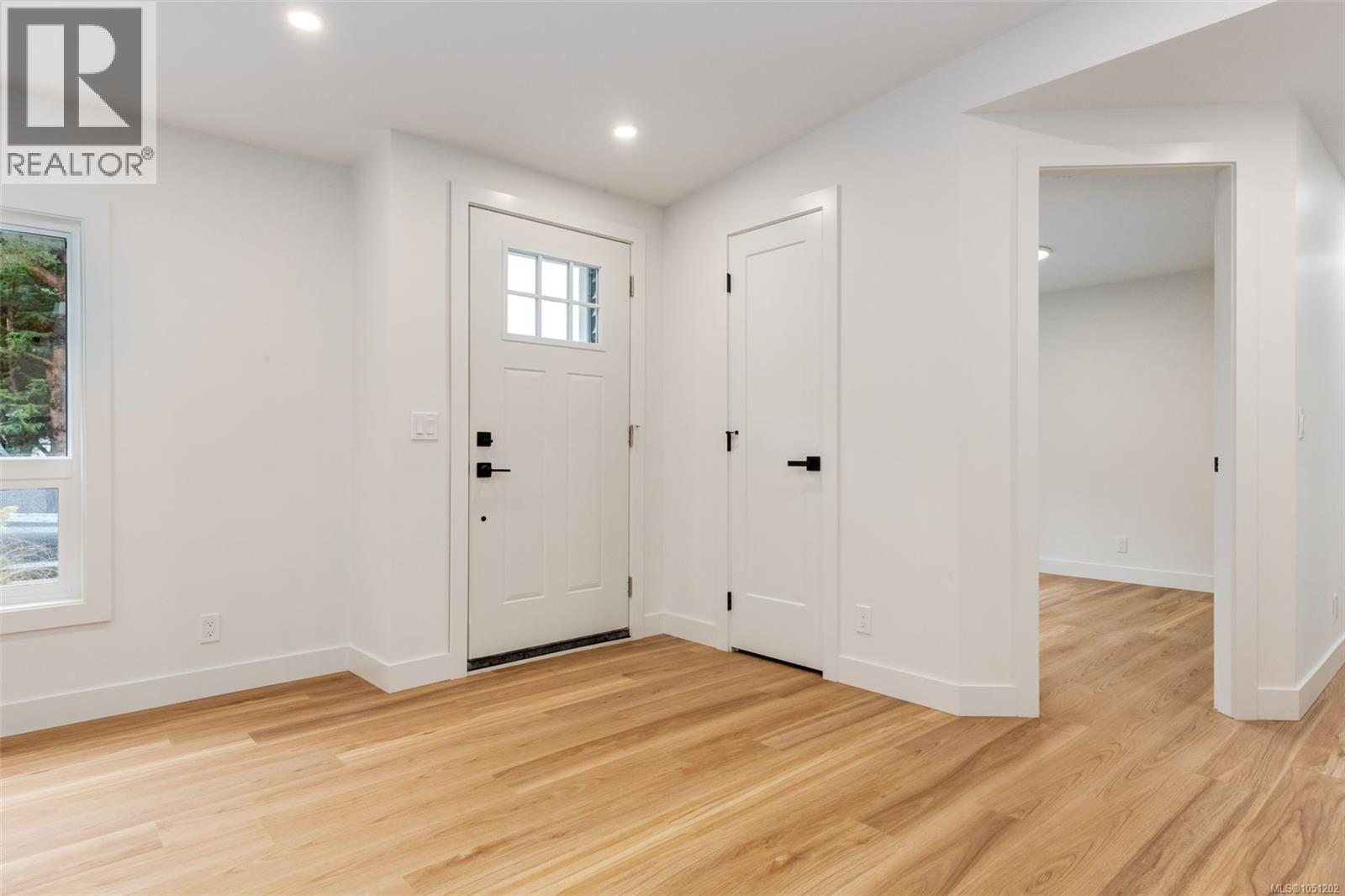 #70 2785 Wallbank Rd - 21