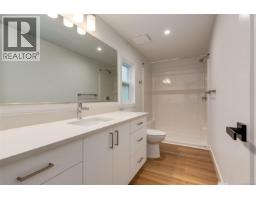 Bedroom - 70 2785 Wallbank Rd, Shawnigan Lake, BC V8H3B9 Photo 6