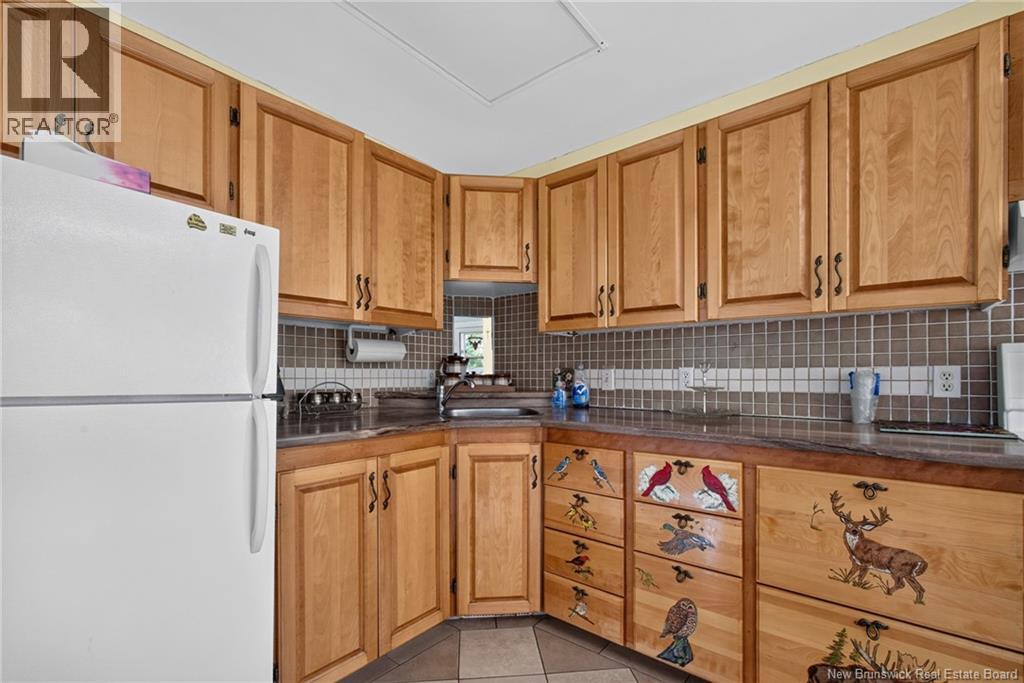 50 Woodland Boulevard - 11