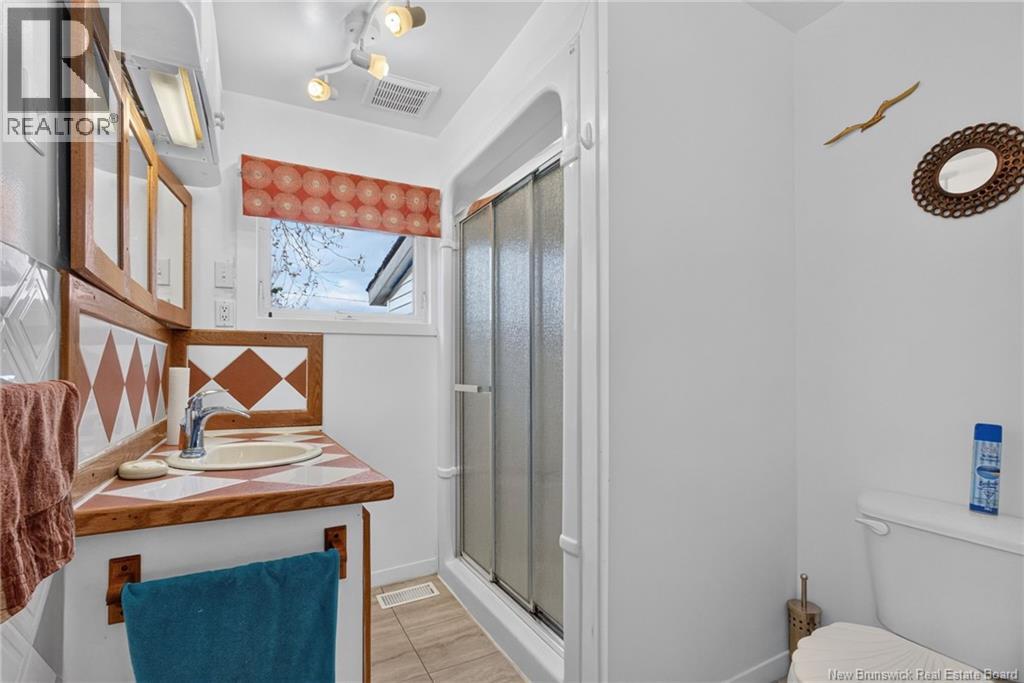 50 Woodland Boulevard - 12