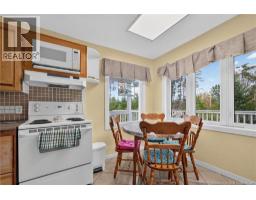 Dining room - 50 Woodland Boulevard, Grande Digue, NB E4R5X9 Photo 10