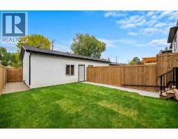420 32 Avenue NW - photo 46