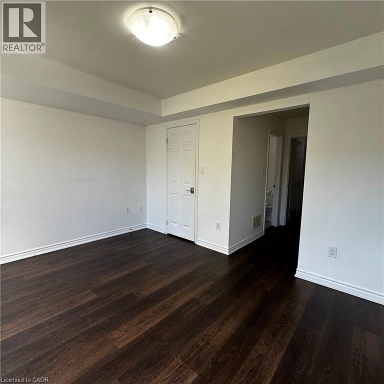 3 Bed, 3 Bath Townhouse for Rent in Scarborough – 15 HERON PARK Place Unit# 14, Scarborough – MLS# 40863623 - Image 13