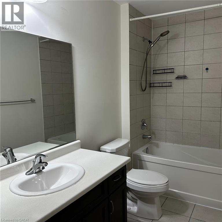3 Bed, 3 Bath Townhouse for Rent in Scarborough – 15 HERON PARK Place Unit# 14, Scarborough – MLS# 40863623 - Image 17