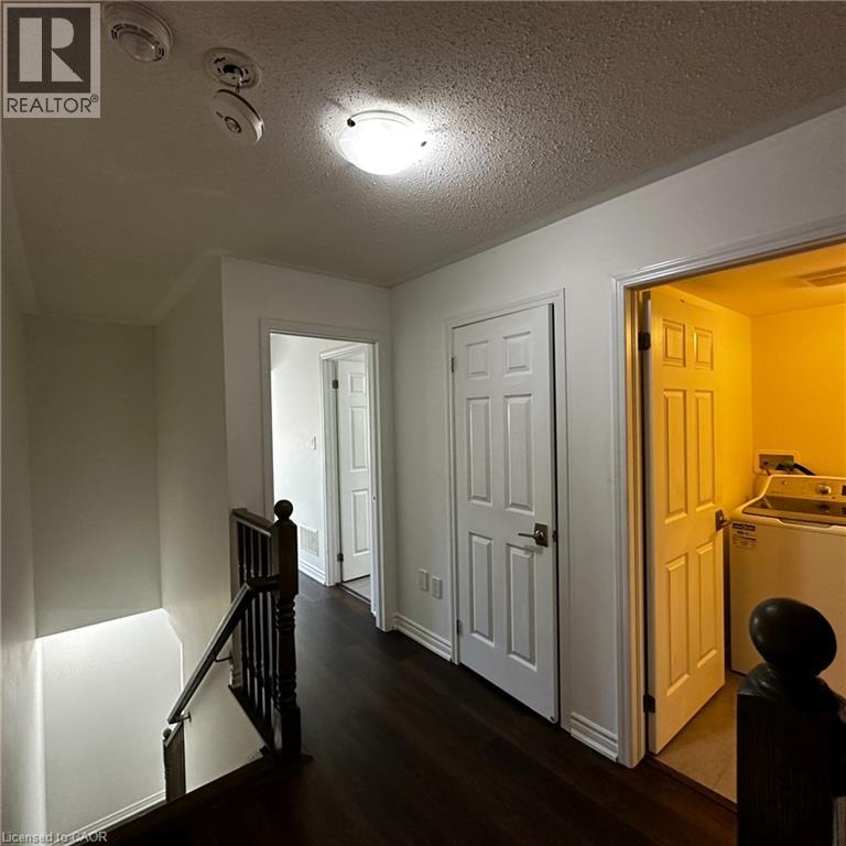 3 Bed, 3 Bath Townhouse for Rent in Scarborough – 15 HERON PARK Place Unit# 14, Scarborough – MLS# 40863623 - Image 7