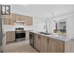 57 Wintergreen Crescent, Caledonia, ON N3W0H5 Photo 18