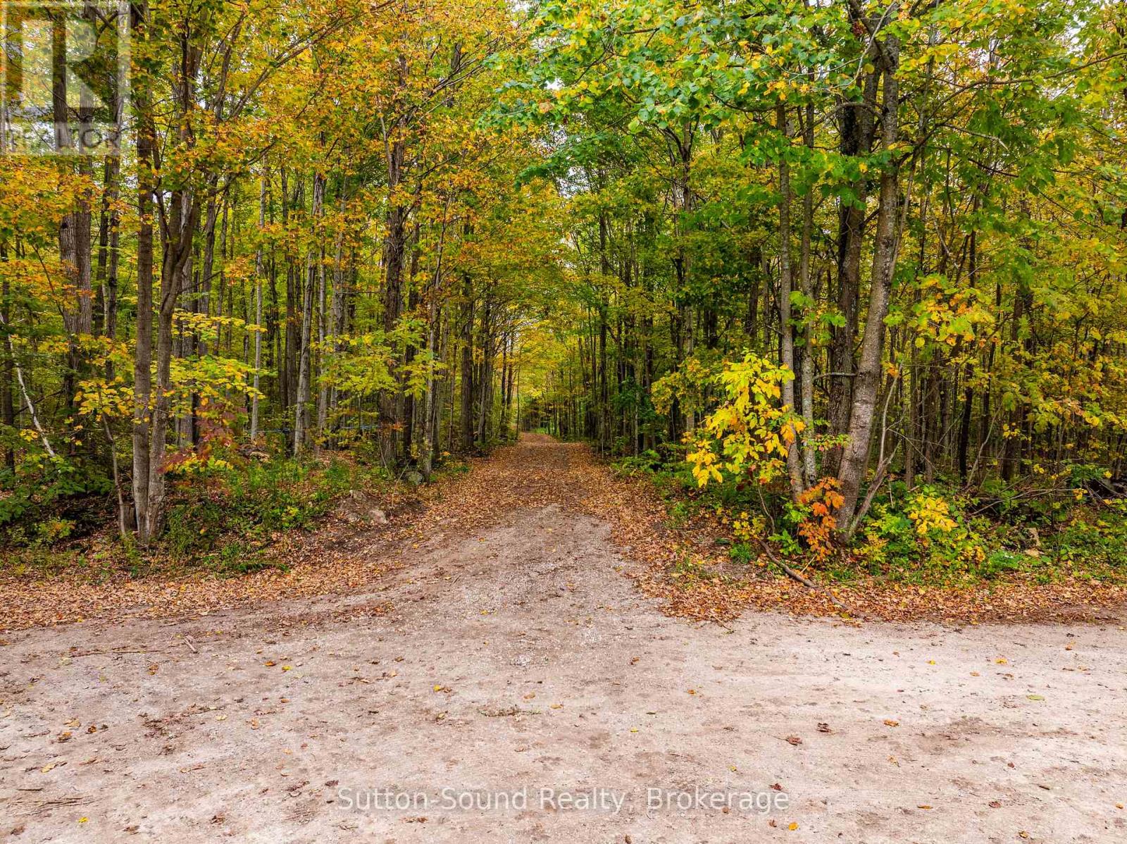 143712 15 SIDE ROAD - Image 47