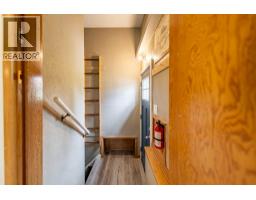 84 Waterloo Drive SW - photo 16
