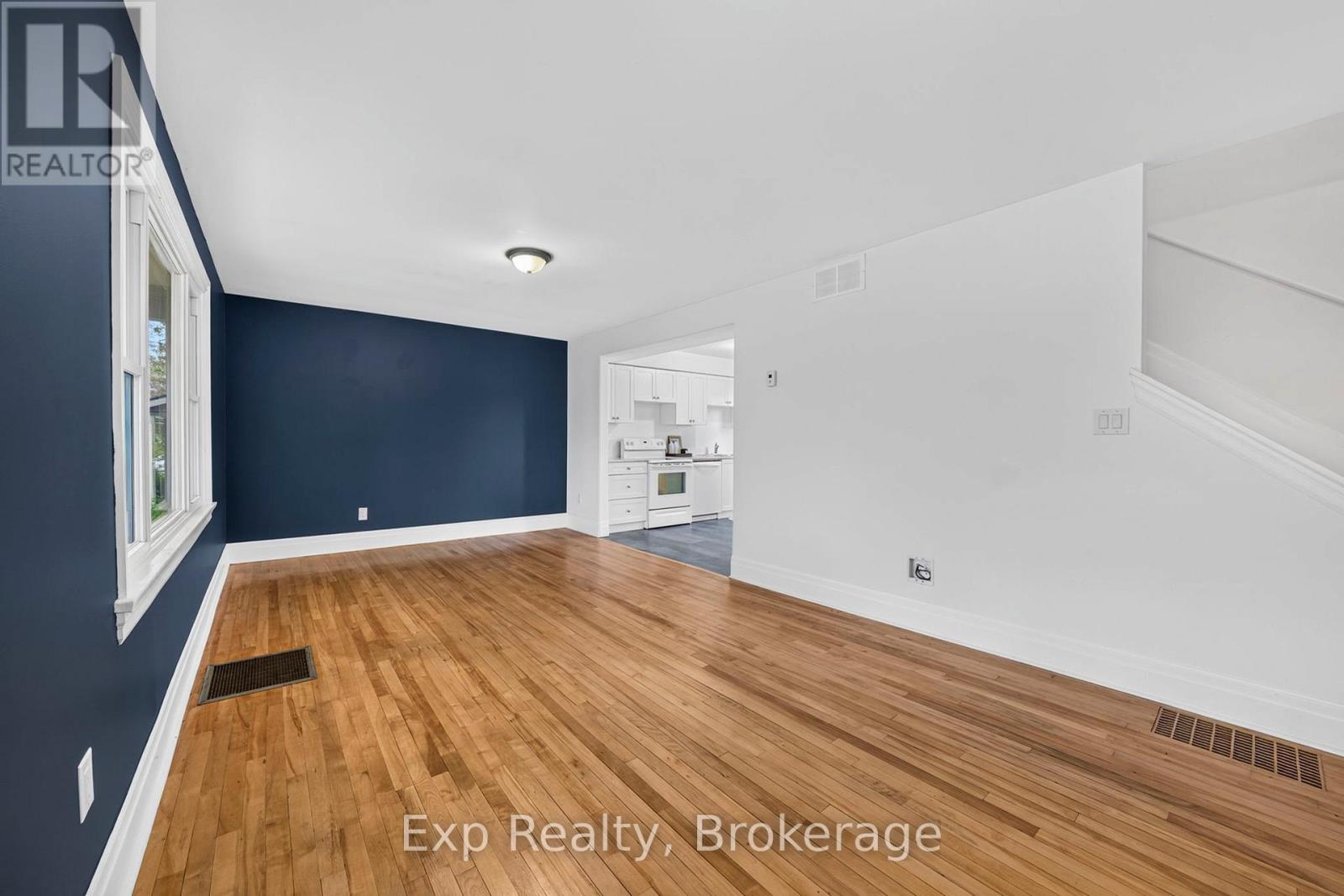 1 Diverbelt Drive, Prince Edward County, ON photo 5