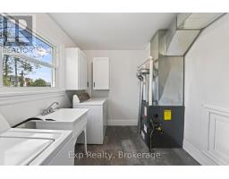 1 Diverbelt Drive, Prince Edward County, ON K0K2T0 Photo 12