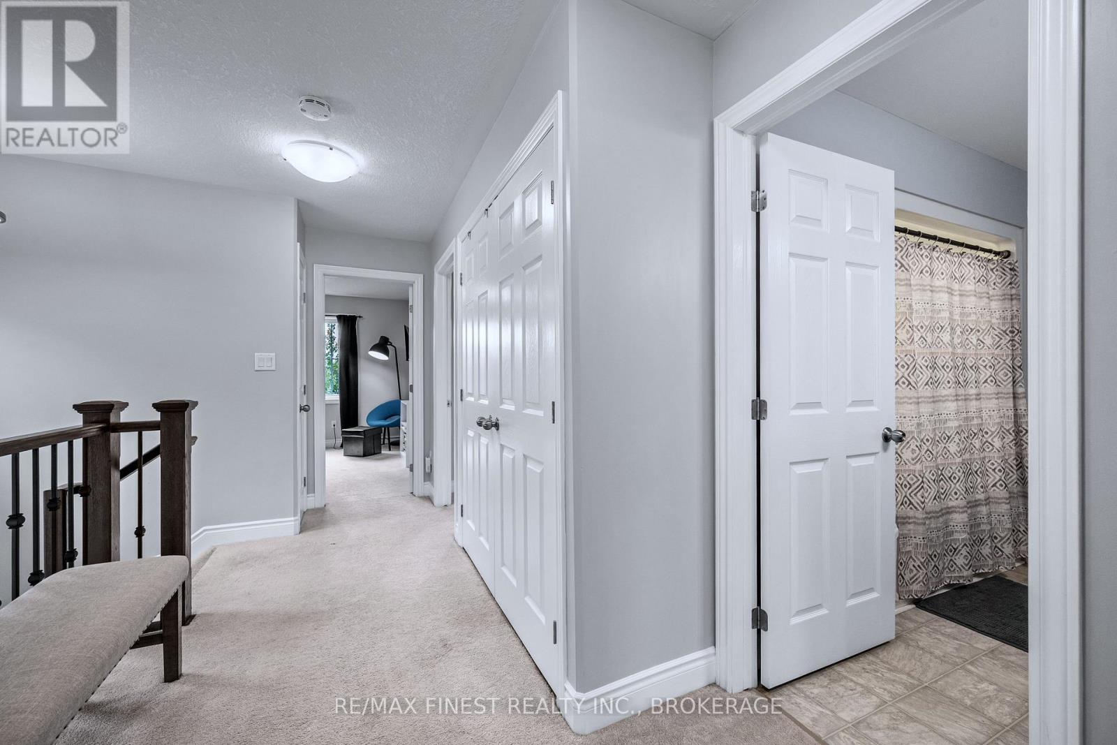 115 DR RICHARD JAMES CRESCENT - 17