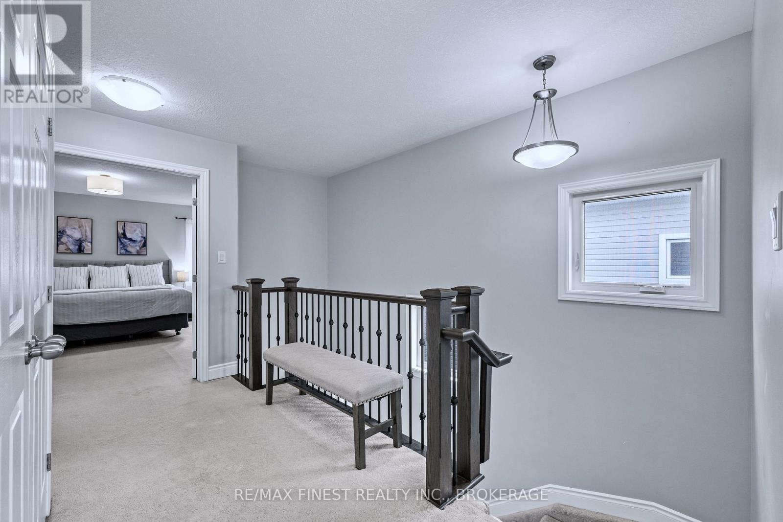 115 DR RICHARD JAMES CRESCENT - 18