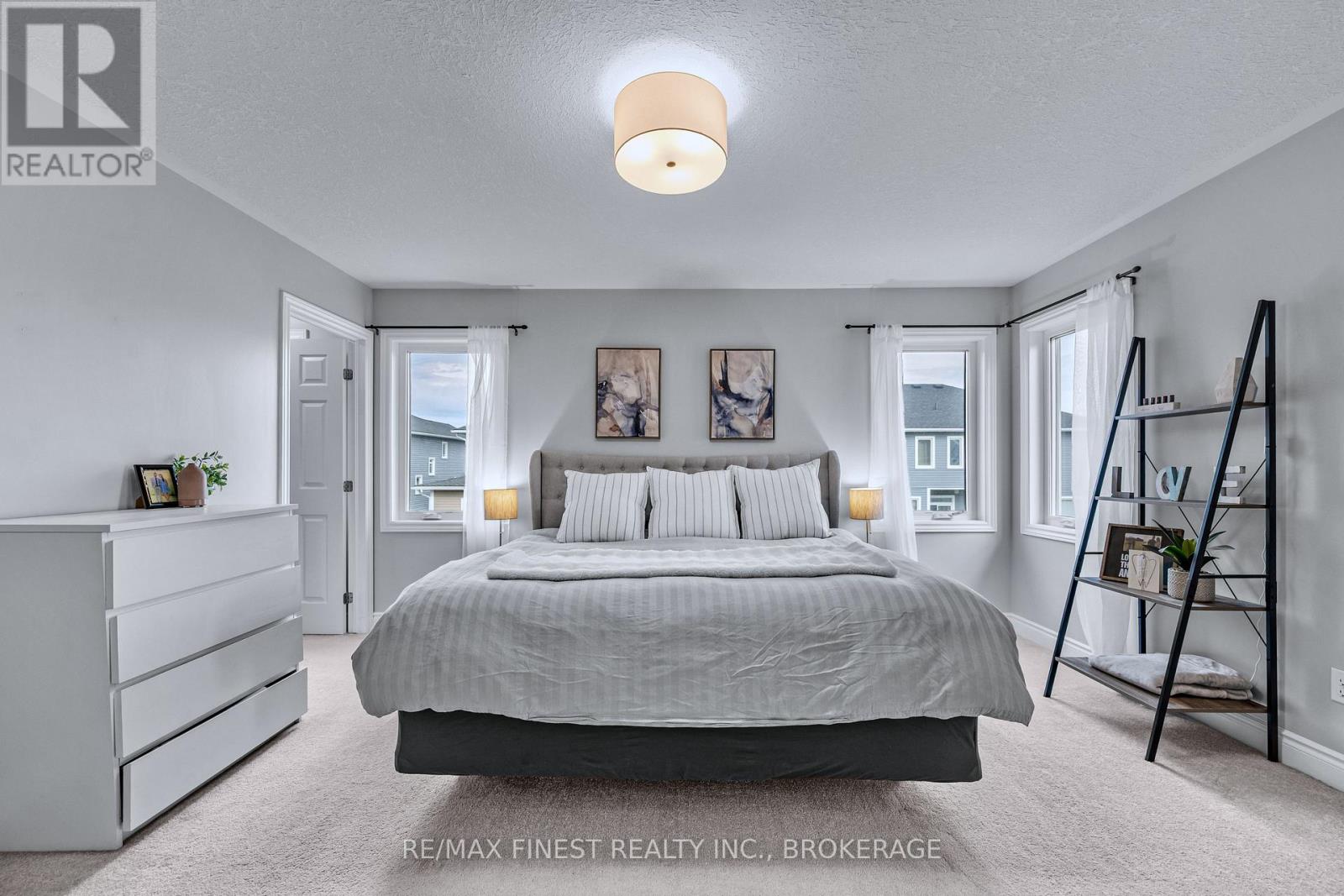 115 DR RICHARD JAMES CRESCENT - Image 24